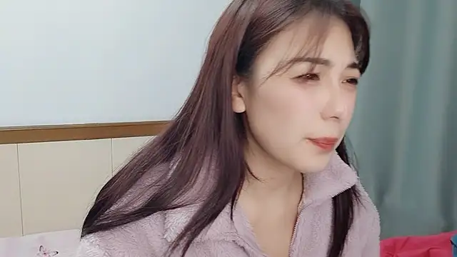 Snapshot of Song_99 chatting on 1, 3, 2025 Song 99 online show from 1, 3, 2025
