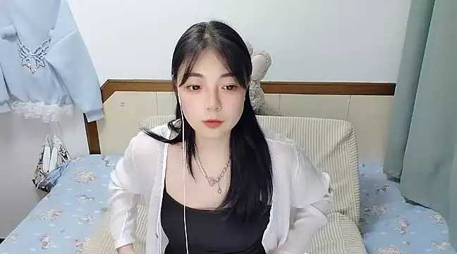 Snapshot of Song_99 chatting on 13, 3, 2025 Song 99 online show from 13, 3, 2025