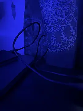 luiriv04 online show from 14, 3, 2025