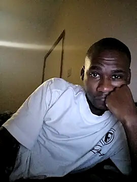 Snapshot of babyboy_tee chatting on 28, 9, 2025 babyboy tee online show from 28, 9, 2025