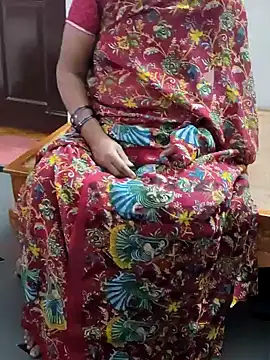 Snapshot of laxmitelugu78 chatting on 2, 2, 2025 laxmitelugu78 online show from 2, 2, 2025