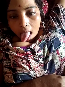 Simrandeshipp online show from 15, 3, 2026