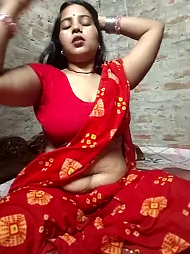 Snapshot of Simrandeshipp chatting on 6, 5, 2026 Simrandeshipp online show from 6, 5, 2026