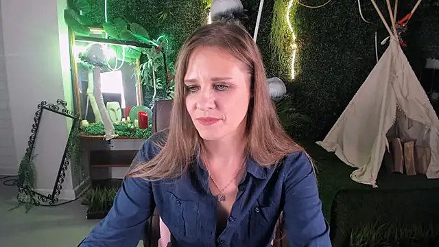 EmiliaBedy online show from 5, 2, 2025