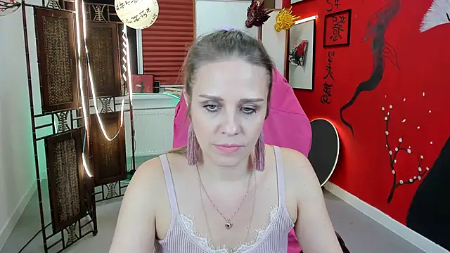 EmiliaBedy online show from 7, 2, 2025