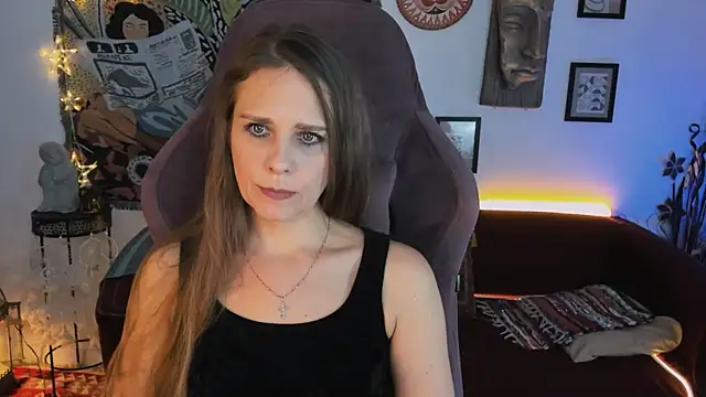 EmiliaBedy online show from 16, 3, 2025