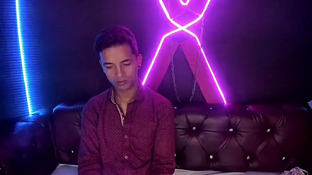 Nikki and Mayk online show from 28, 11, 2025