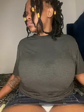 Boneca25 online show from 11, 1, 2026