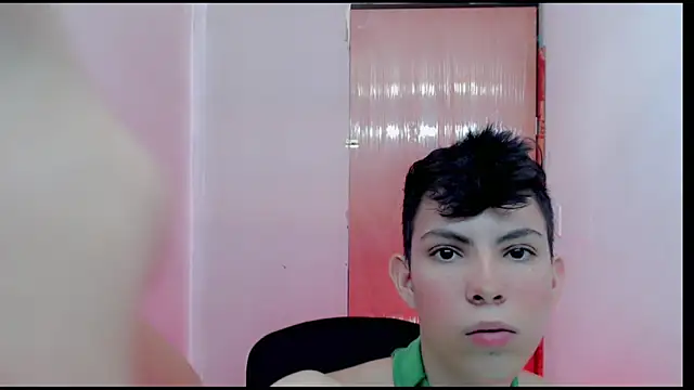 Snapshot of Alexxx_lov chatting on 28, 1, 2025 Alexxx lov online show from 28, 1, 2025