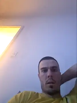 Snapshot of tucacbg chatting on 11, 2, 2025 tucacbg online show from 11, 2, 2025