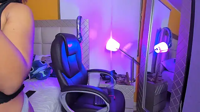 alice evanst online show from 8, 3, 2025