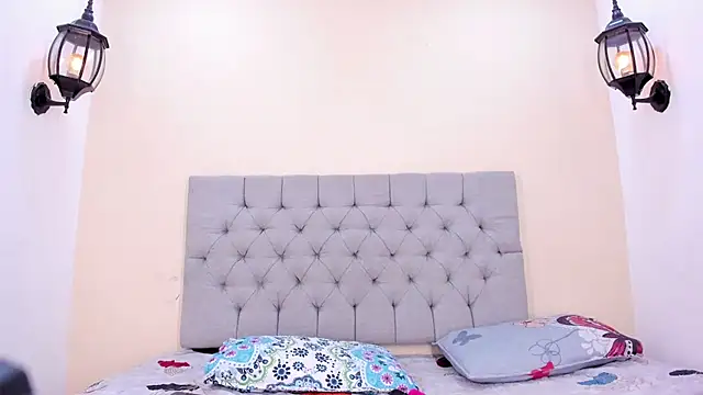 Dakkota Fox online show from 18, 10, 2025