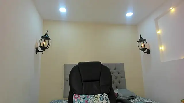 Dakkota Fox online show from 28, 10, 2025