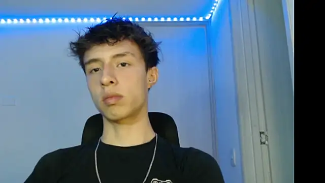 Snapshot of Juanmres chatting on 22, 10, 2025 Juanmres online show from 22, 10, 2025