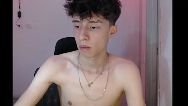 Snapshot of Juanmres chatting on 29, 11, 2025 Juanmres online show from 29, 11, 2025