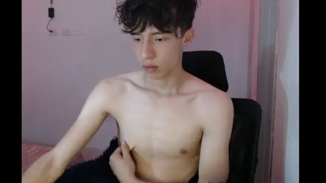 Snapshot of Juanmres chatting on 14, 12, 2025 Juanmres online show from 14, 12, 2025