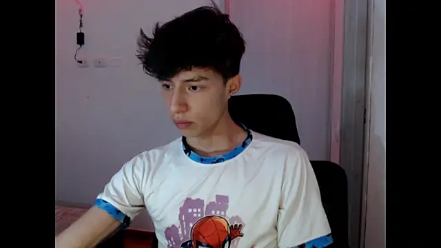 Snapshot of Juanmres chatting on 14, 12, 2025 Juanmres online show from 14, 12, 2025