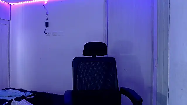 Snapshot of Juanmres chatting on 22, 12, 2025 Juanmres online show from 22, 12, 2025