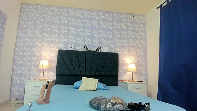  nicolesweet online show from 19, 9, 2025