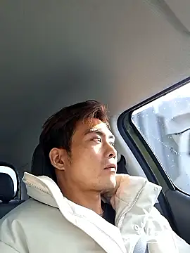 Snapshot of Doh728 chatting on 25, 11, 2025 Doh728 online show from 25, 11, 2025