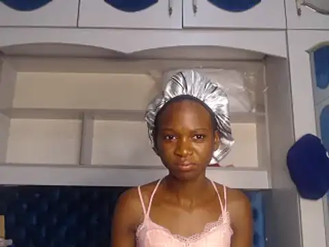 YoungDiva69 online show from 19, 2, 2025