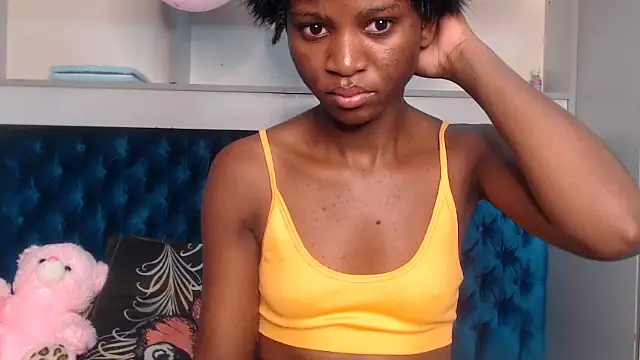 YoungDiva69 online show from 8, 9, 2025