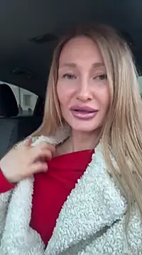 Snapshot of Sweet_Pussy2024 chatting on 3, 2, 2025 Sweet Pussy2024 online show from 3, 2, 2025