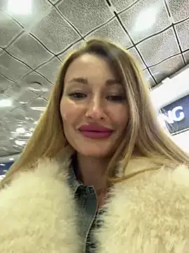 Snapshot of Sweet_Pussy2024 chatting on 1, 3, 2025 Sweet Pussy2024 online show from 1, 3, 2025