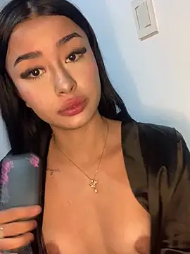 Snapshot of Miss_karol chatting on 12, 10, 2025 Miss karol online show from 12, 10, 2025