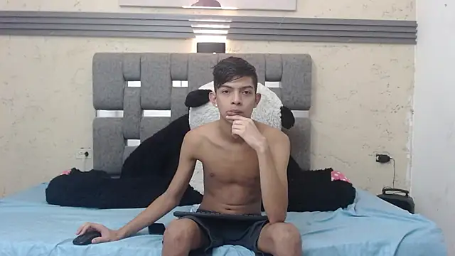 KING STYLE2 online show from 1, 2, 2025