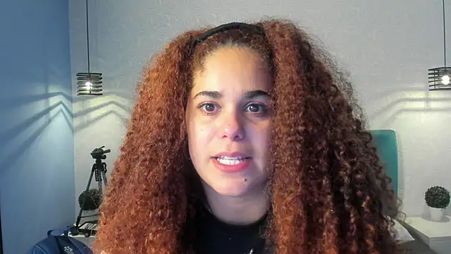 ninna curly online show from 9, 10, 2025