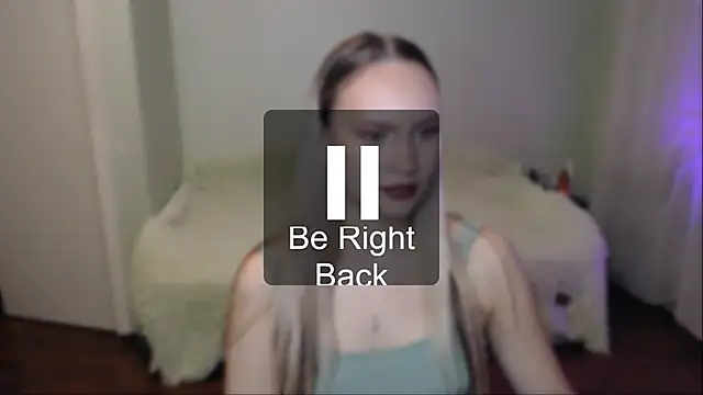 Snapshot of vivian_word chatting on 5, 11, 2025 vivian word online show from 5, 11, 2025