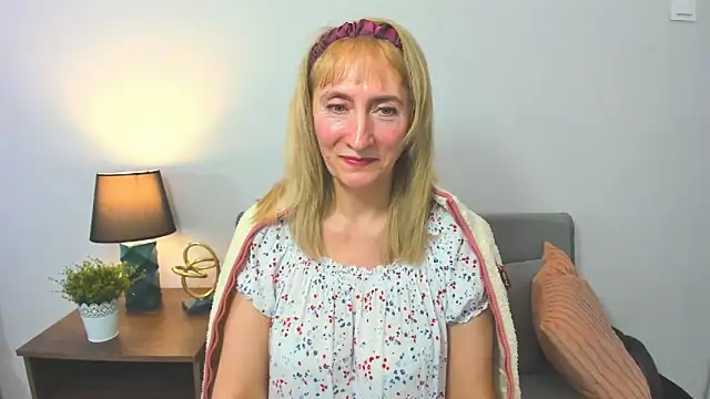 Snapshot of MargaretMilf69 chatting on 9, 2, 2025 MargaretMilf69 online show from 9, 2, 2025