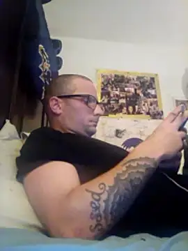 Snapshot of Bmorekj443 chatting on 30, 11, 2025 Bmorekj443 online show from 30, 11, 2025