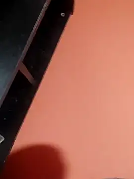 Milankure111 online show from 1, 2, 2025