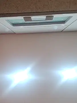 Milankure111 online show from 21, 2, 2025