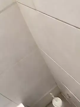 Milankure111 online show from 25, 2, 2025