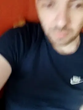 Milankure111 online show from 11, 3, 2025