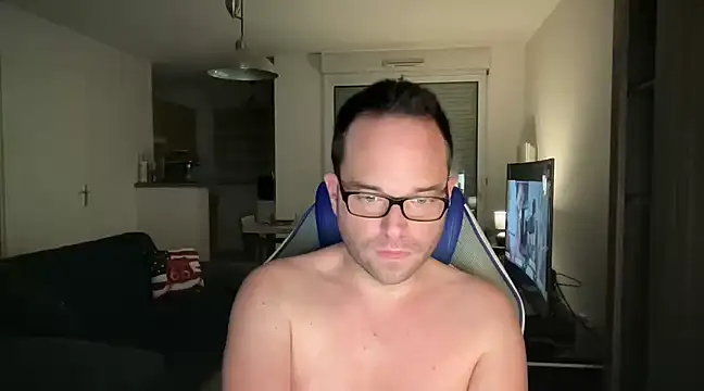 Snapshot of Funnyjul31 chatting on 28, 1, 2025 Funnyjul31 online show from 28, 1, 2025