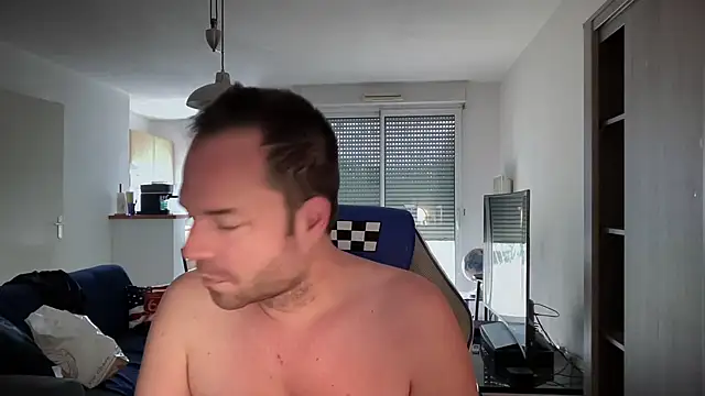 Snapshot of Funnyjul31 chatting on 7, 2, 2025 Funnyjul31 online show from 7, 2, 2025