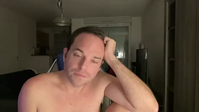 Snapshot of Funnyjul31 chatting on 23, 2, 2025 Funnyjul31 online show from 23, 2, 2025