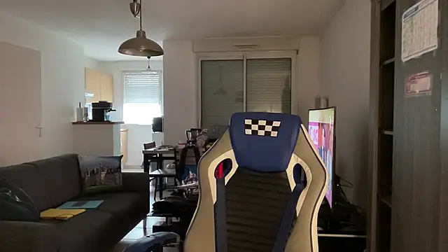 Snapshot of Funnyjul31 chatting on 18, 3, 2025 Funnyjul31 online show from 18, 3, 2025