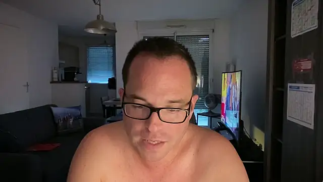 Snapshot of Funnyjul31 chatting on 20, 10, 2025 Funnyjul31 online show from 20, 10, 2025