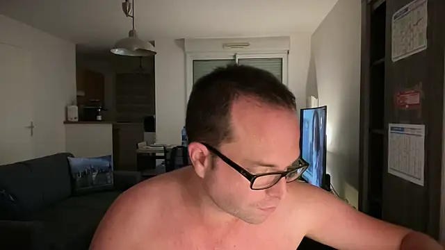 Snapshot of Funnyjul31 chatting on 26, 10, 2025 Funnyjul31 online show from 26, 10, 2025