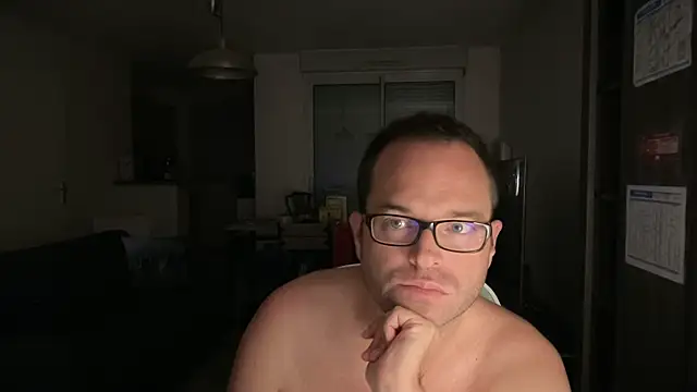 Snapshot of Funnyjul31 chatting on 27, 10, 2025 Funnyjul31 online show from 27, 10, 2025