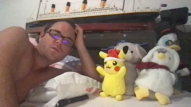 Snapshot of Funnyjul31 chatting on 15, 11, 2025 Funnyjul31 online show from 15, 11, 2025