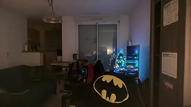 Snapshot of Funnyjul31 chatting on 1, 12, 2025 Funnyjul31 online show from 1, 12, 2025