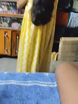 Snapshot of birds0641 chatting on 28, 10, 2025 birds0641 online show from 28, 10, 2025