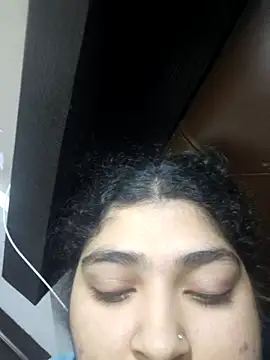 naina78910 online show from 17, 12, 2025