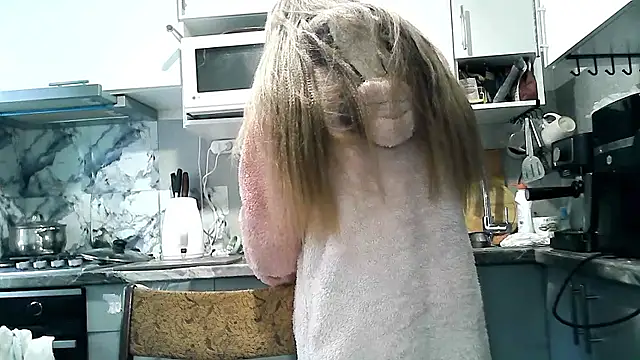 Misssweet s online show from 23, 3, 2026